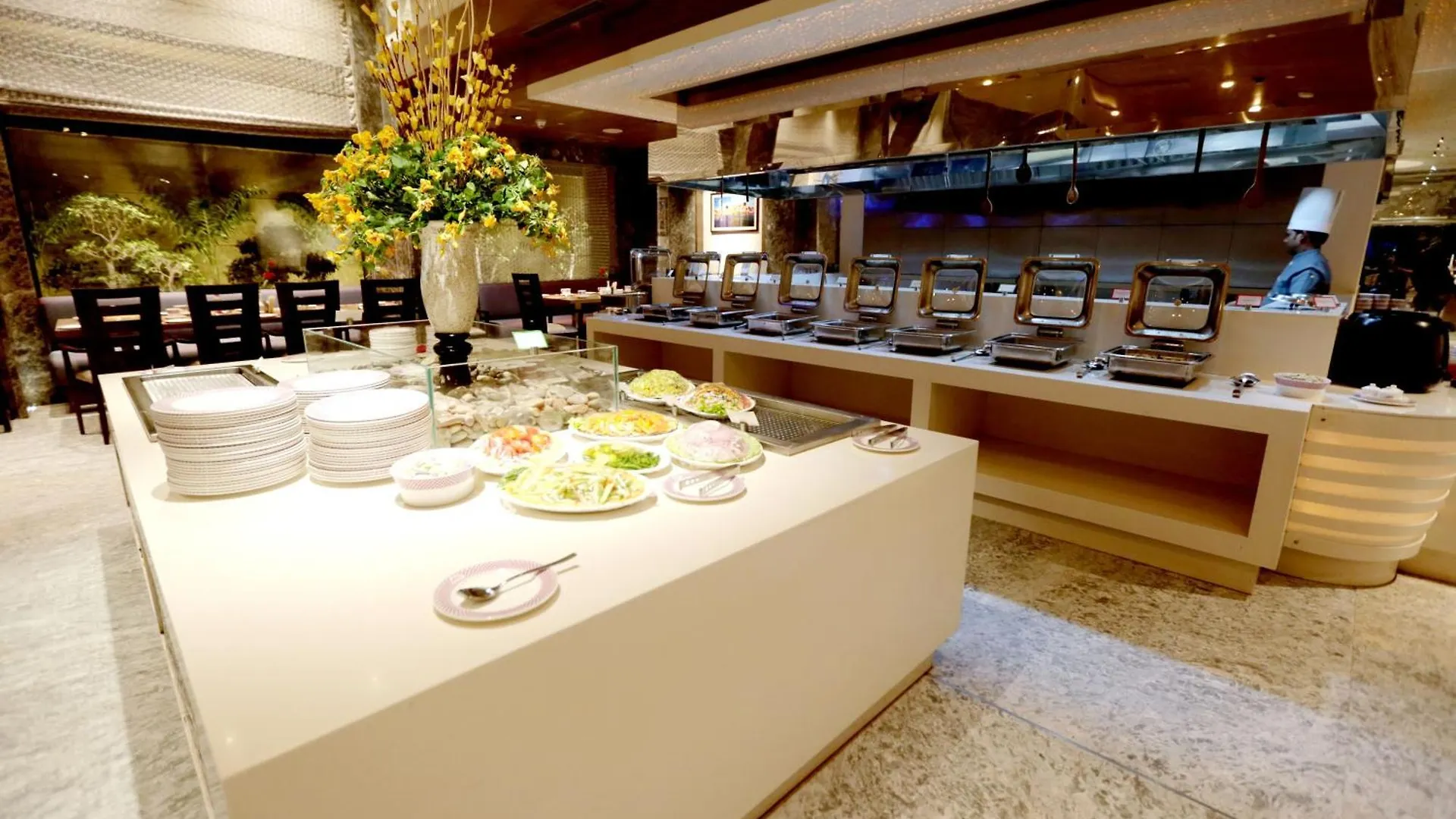 Hotel Madin Varanasi India